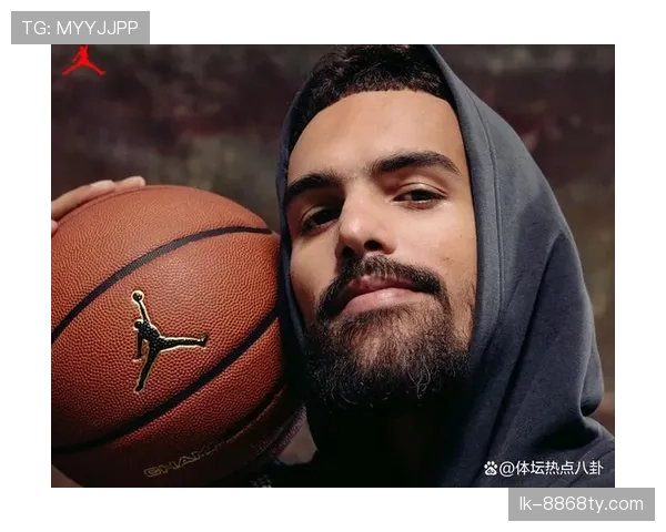 特雷·杨背身单打效率提升显著 拉开老鹰进攻空间